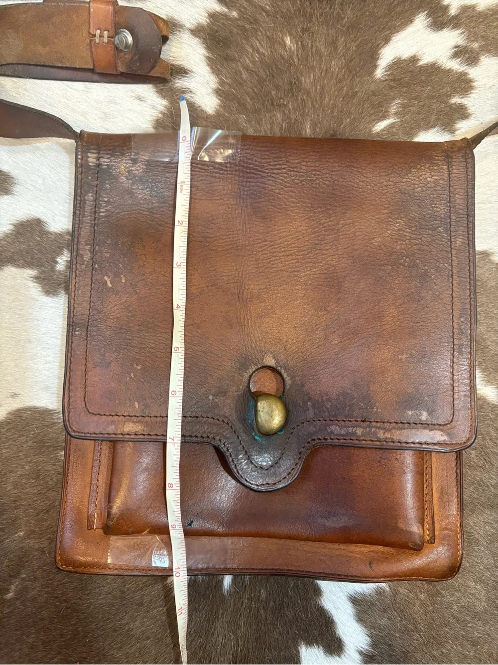 Vintage Brown Leather Crossbody Bag with Brass Accents